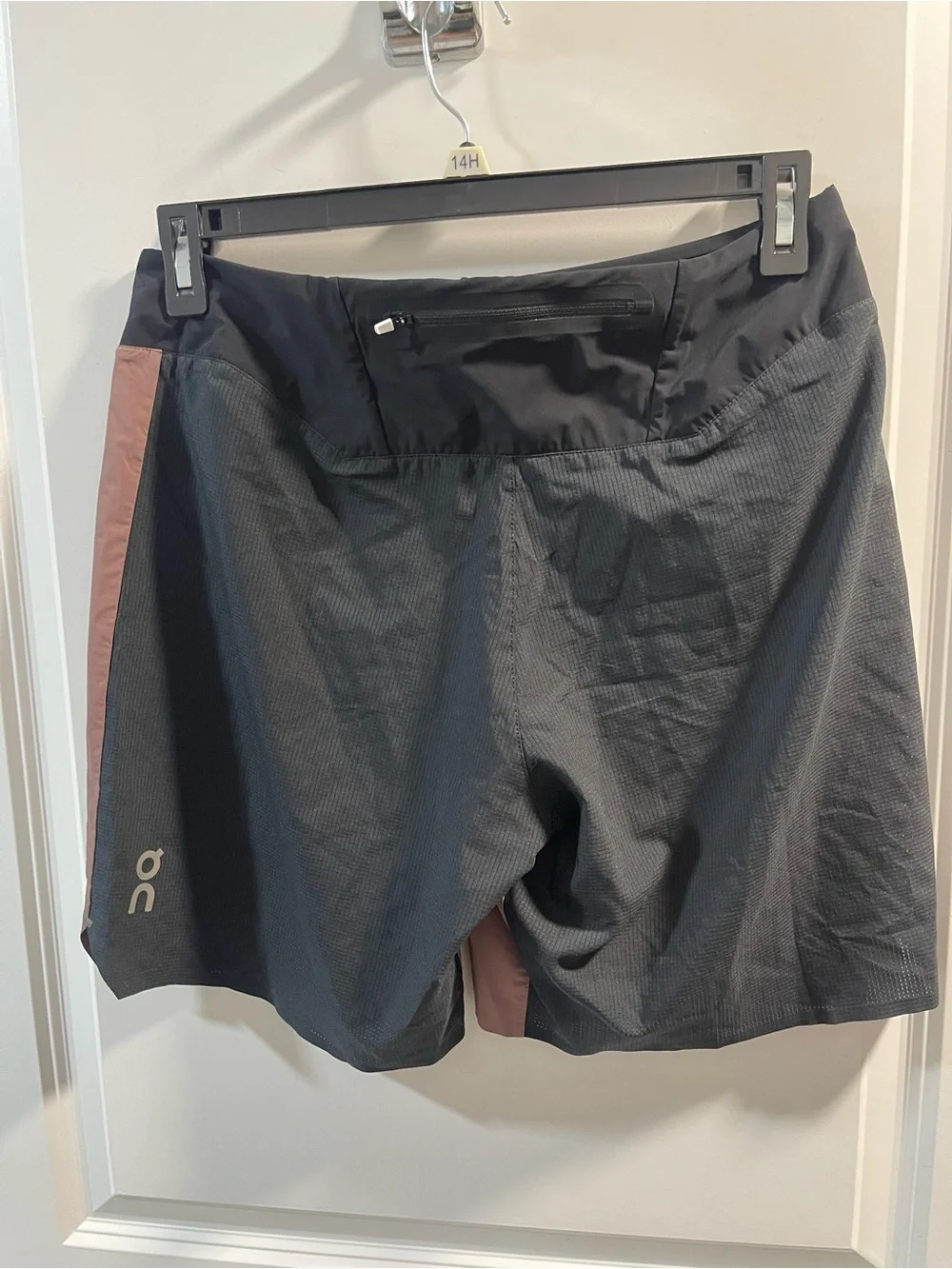 On Running Men's Athletic Shorts - Dusty Rose & Black